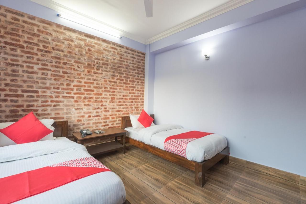 Oyo 729 Hotel Era Balaju エクステリア 写真