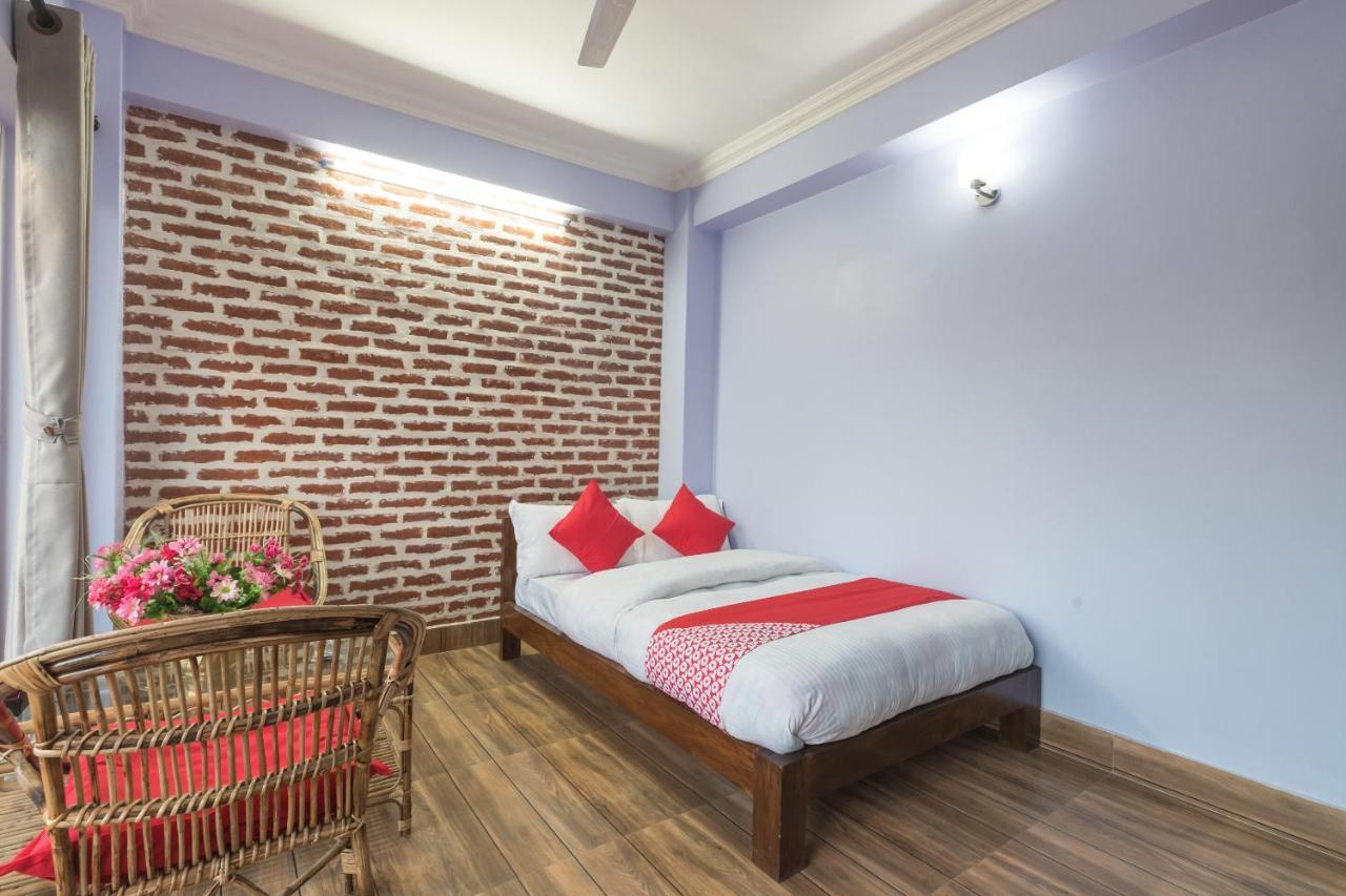 Oyo 729 Hotel Era Balaju エクステリア 写真