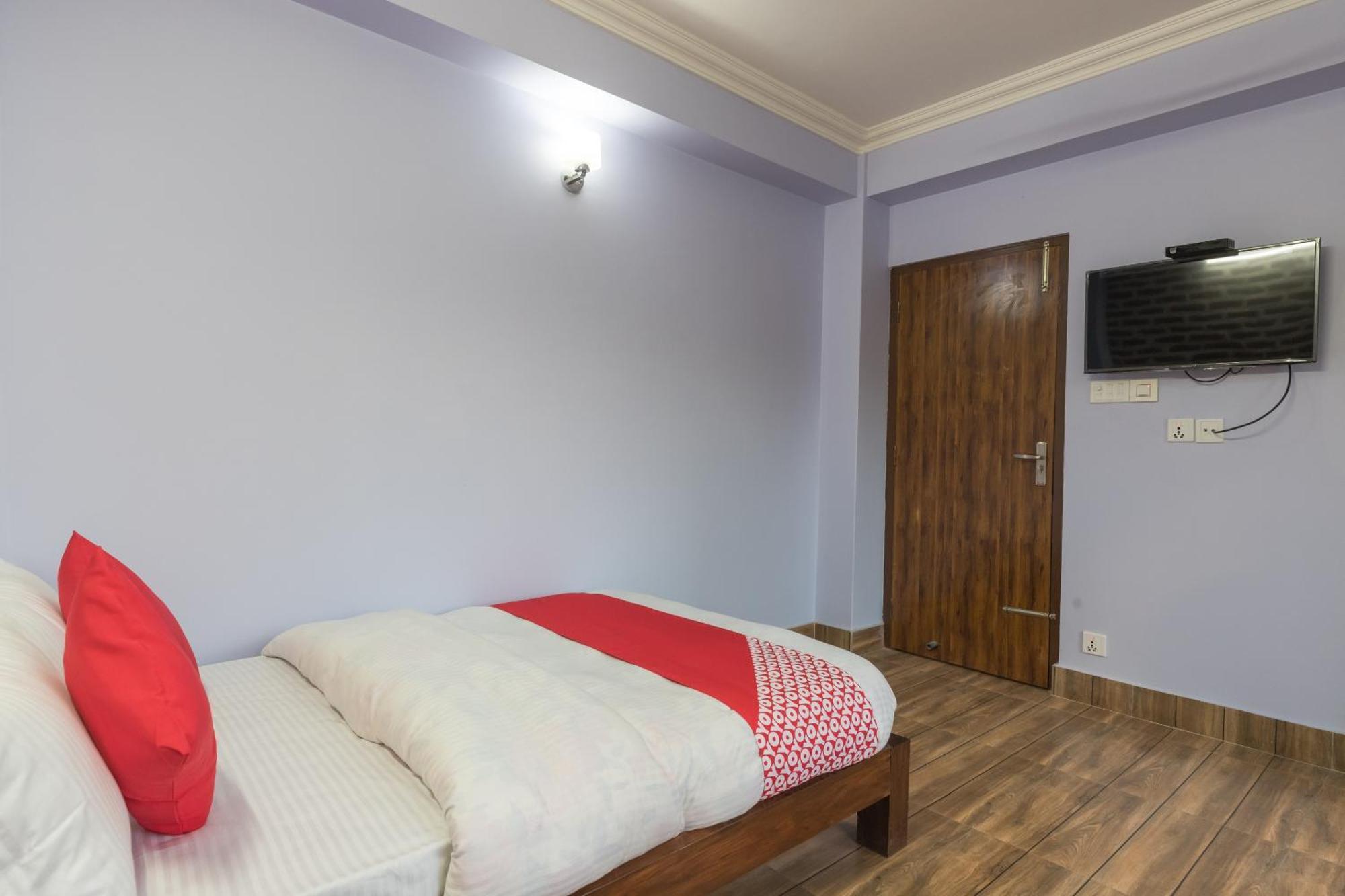 Oyo 729 Hotel Era Balaju エクステリア 写真